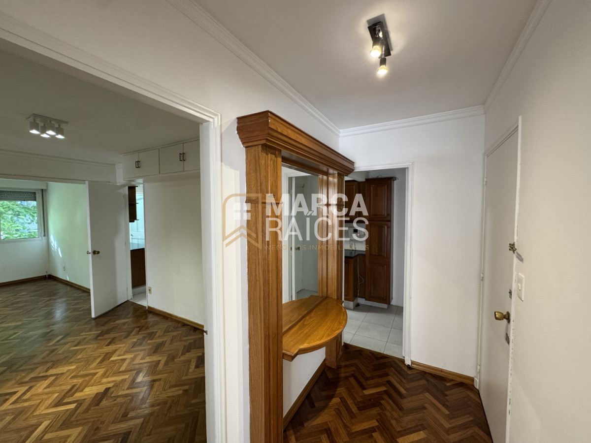 Apartamento ID.1734 - Venta Apartamento 4 dormitorios 3 baños Garage Pocitos Montevideo