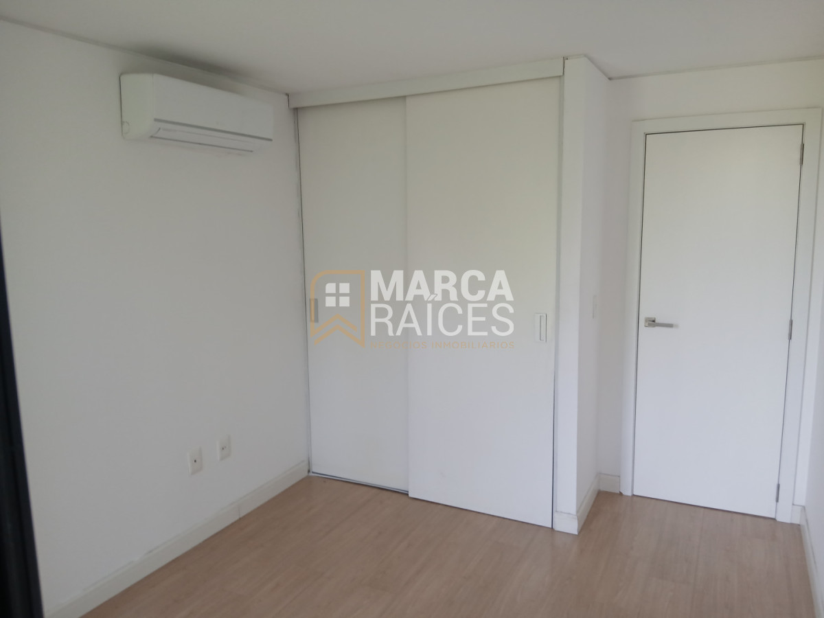 Apartamento ID.1790 - Alquiler Apartamento 2 Dormitorios Centro Montevideo