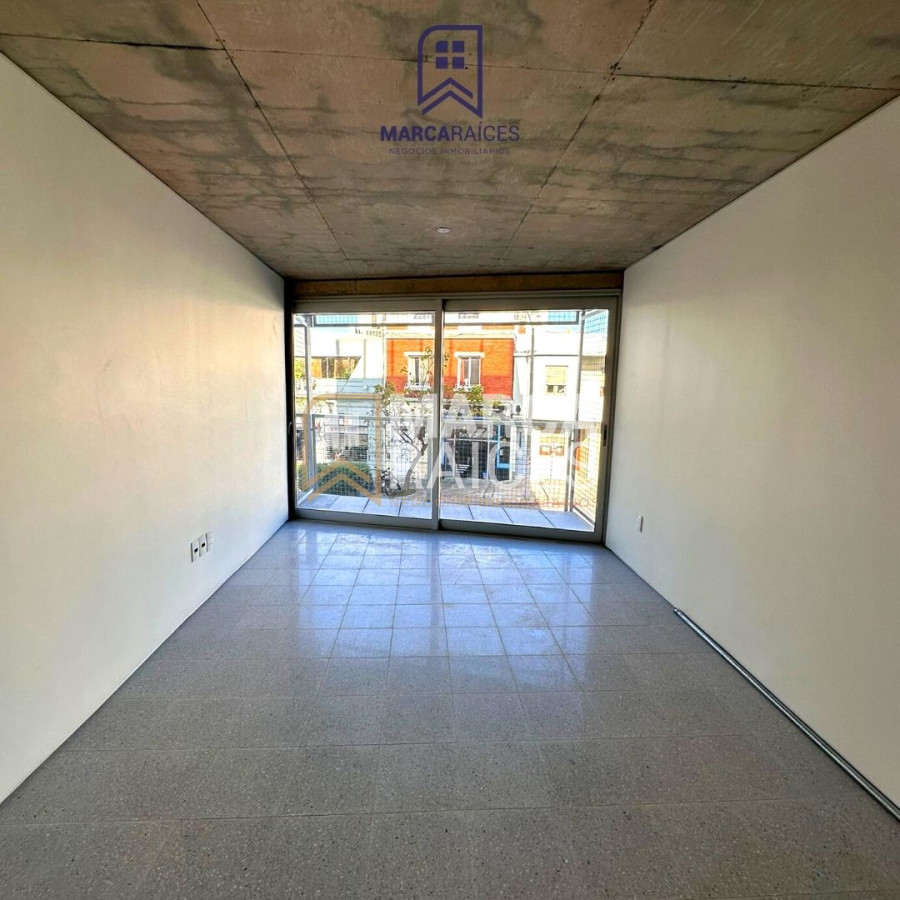 Apartamento ID.345 - Venta Apartamento 1 Dormitorio Balcon y Patio con renta Palermo Montevideo