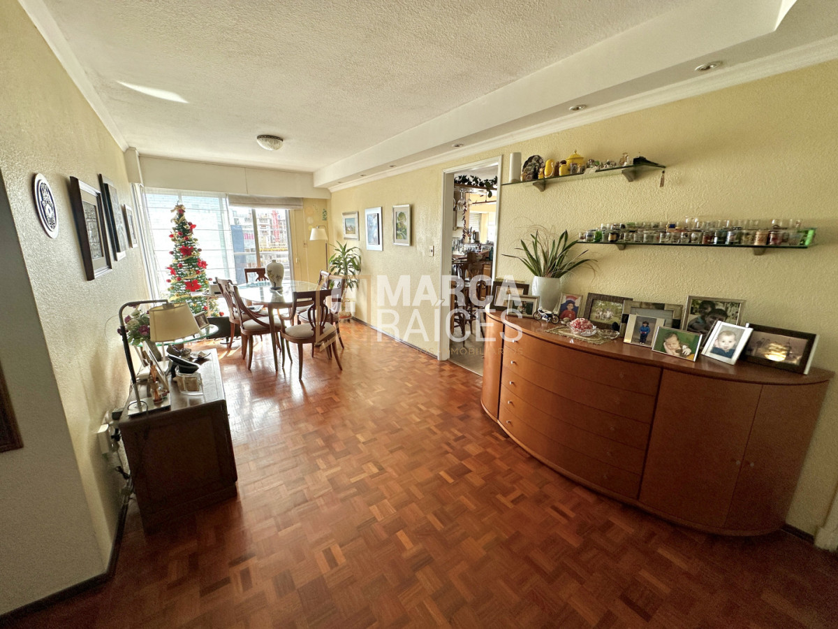 Apartamento ID.1804 - Venta Apartamento Tipo Penthouse 4 Dormitorios 3 Baños Doble Garage Barbacoa Parque Batlle Montevideo