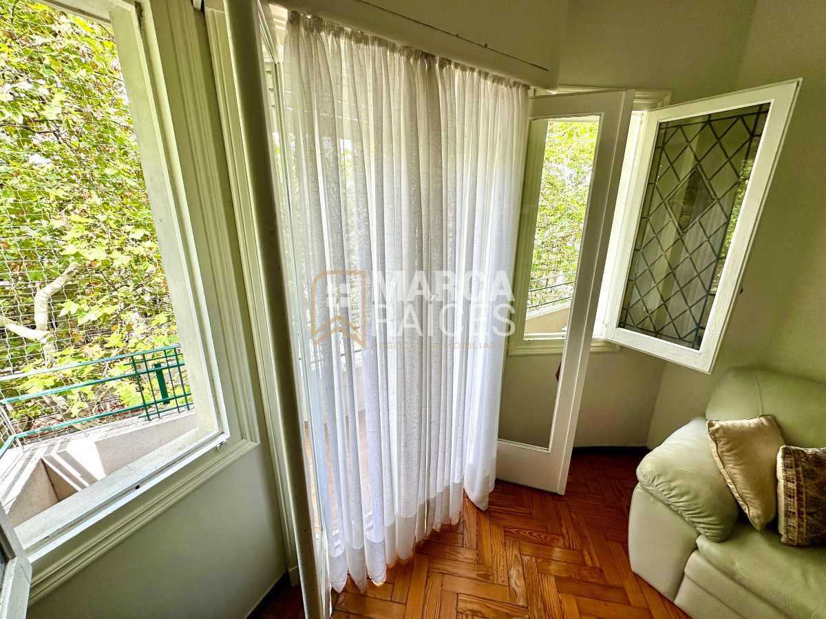 Apartamento ID.1222 - Venta Apartamento 3 Dormitorios 2 Baños Garage Centro Montevideo