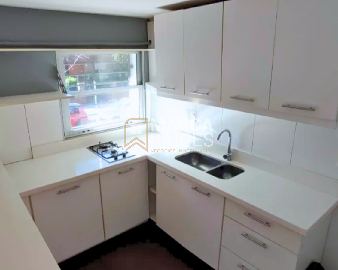 Apartamento ID.1516 - Alquiler Apartamento 1 Dormitorio Duplex Pocitos Montevideo