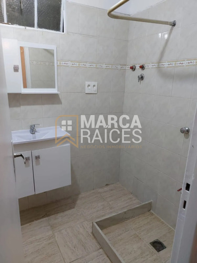 Apartamento ID.1910 - Alquiler Apartamento 2 Dormitorios. Cordon, Montevideo