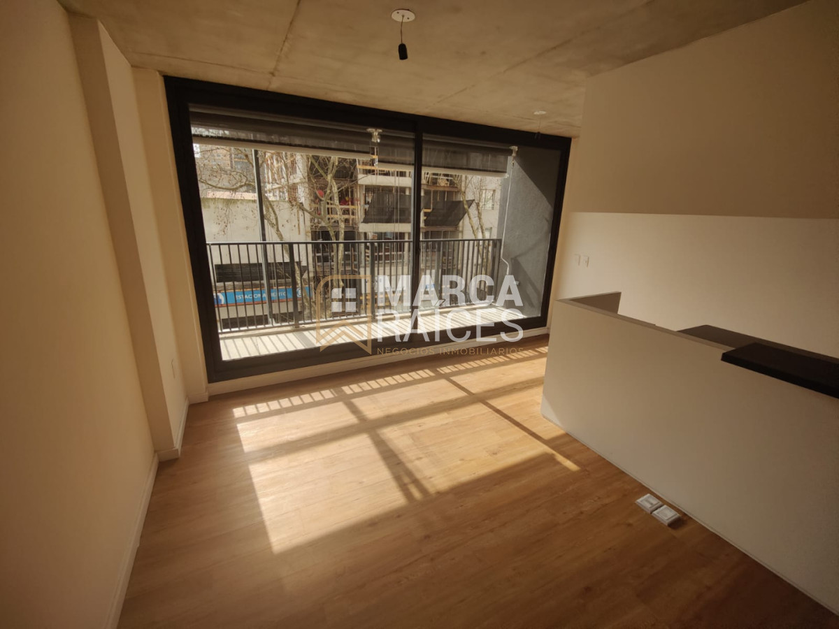 Apartamento ID.1986 - Alquiler Apartamento 2 Dormitorios con Garage. Centro, Montevideo