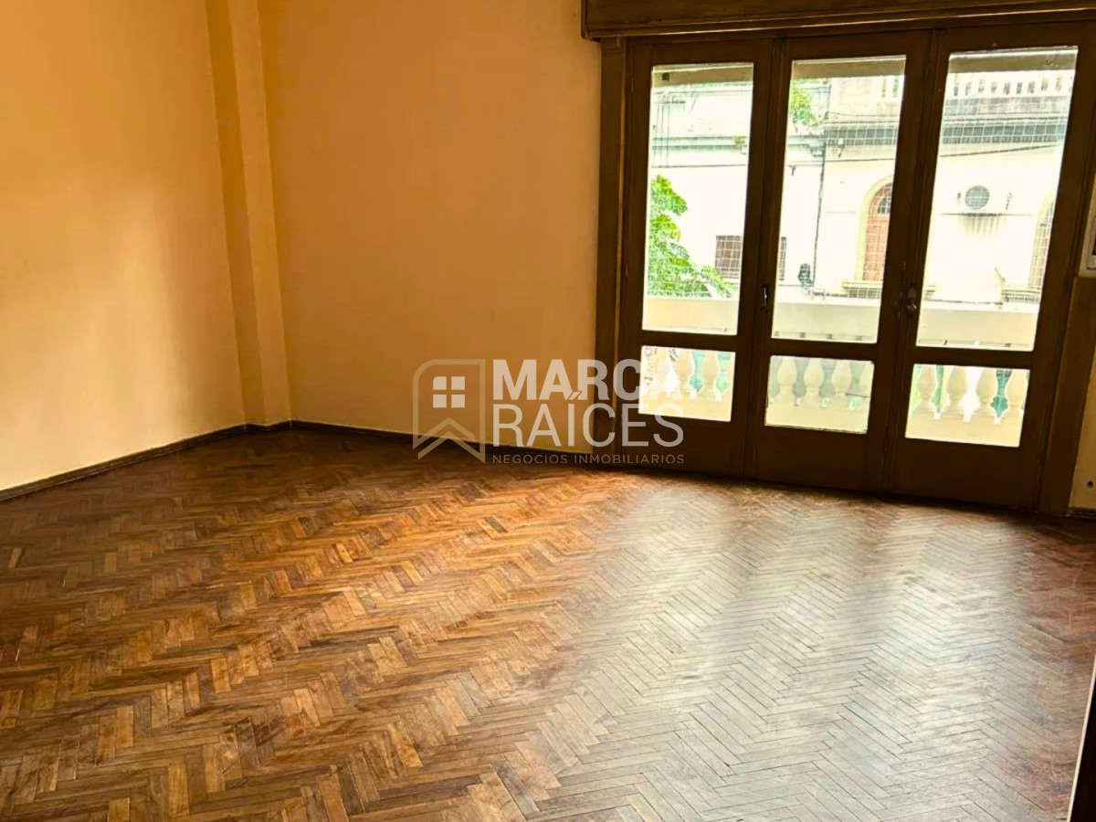 Apartamento ID.1879 - Alquiler Apartamento 2 Dormitorios Opcion Garage La Comercial Montevideo