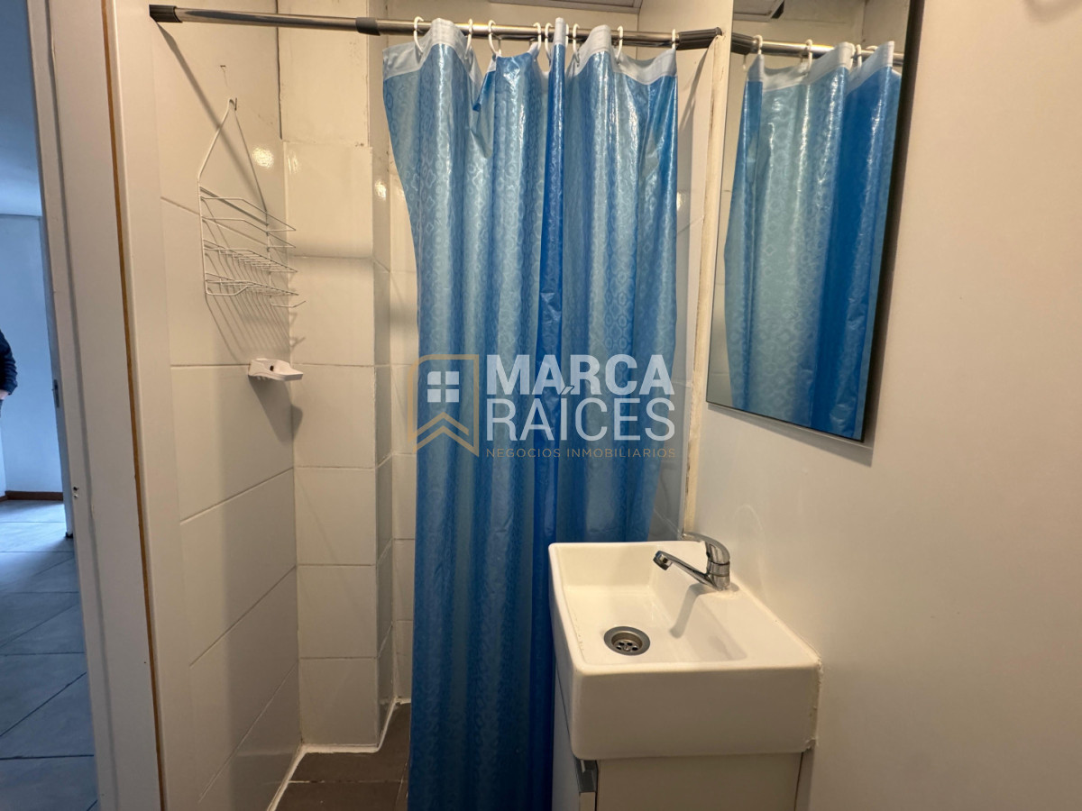 Apartamento ID.1847 - Alquiler Apartamento Monoambiente Economico Para Estudiantes Palermo Montevideo