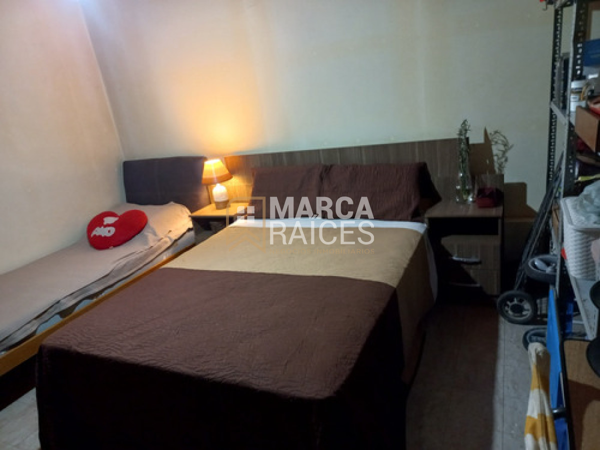 Apartamento ID.1481 - Alquiler Apartamento 4 dormitorios y 2 baños en Reducto, Montevideo.