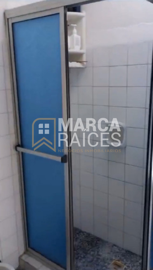 Apartamento ID.1481 - Alquiler Apartamento 4 dormitorios y 2 baños en Reducto, Montevideo.