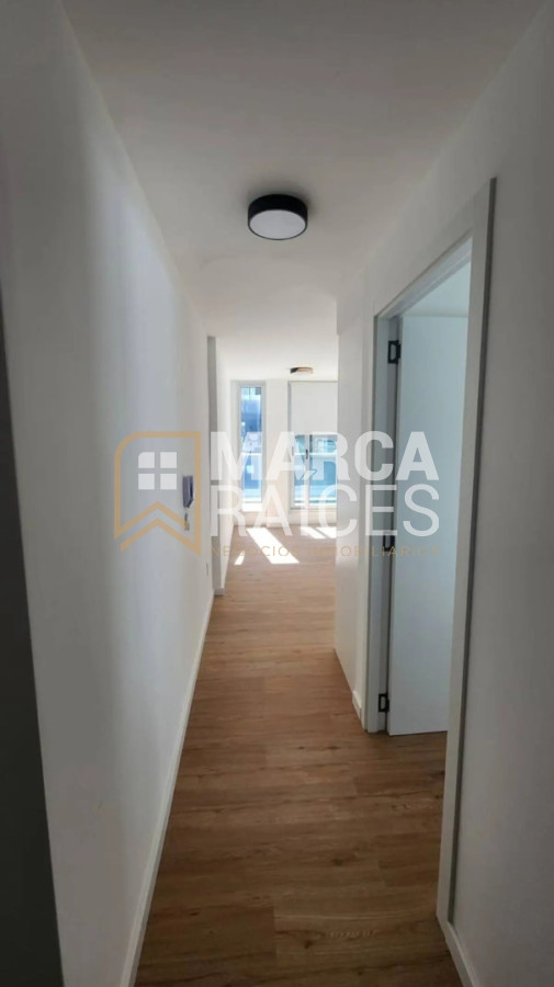Apartamento ID.2016 - Alquiler Apartamento A Estrenar 2 Dormitorios Con Garage Centro Montevideo