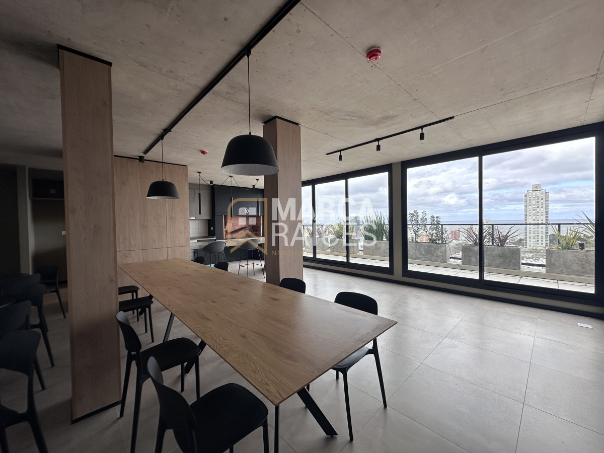 Apartamento ID.1011 - Venta Apartamento 1 Dormitorio a estrenar con cochera Barrio Sur Montevideo