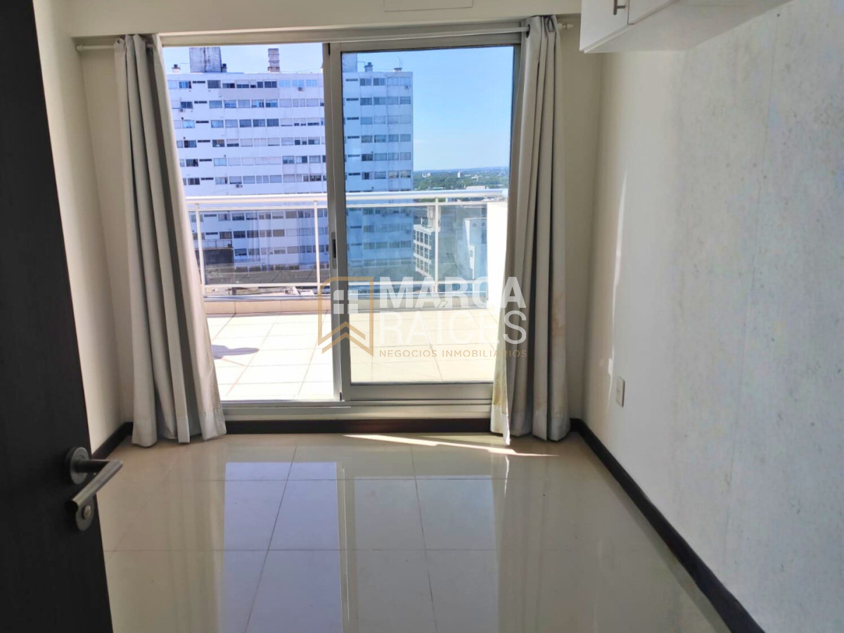 Apartamento ID.1844 - Alquiler Apartamento 1 Dormitorio Piso 14 Garage Centro Montevideo