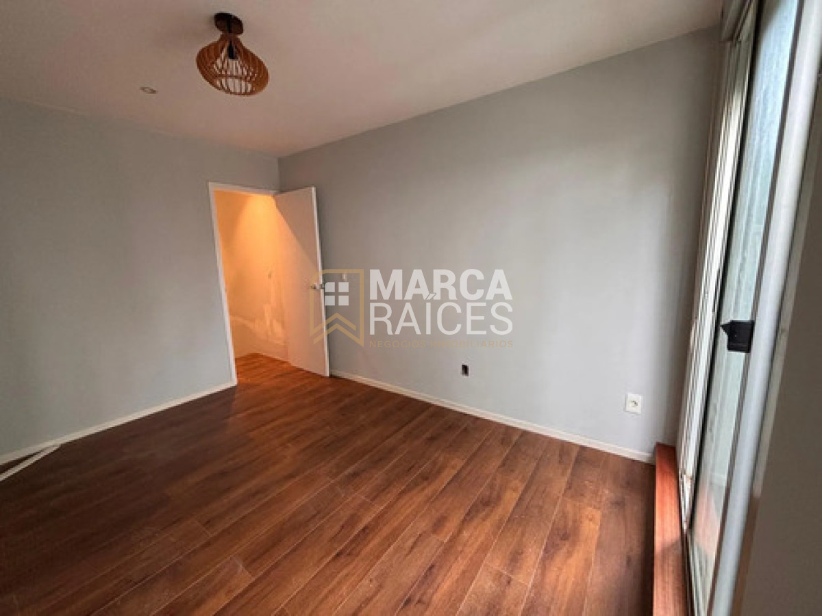 Apartamento ID.1982 - Alquiler Duplex. La Blanqueada, Montevideo