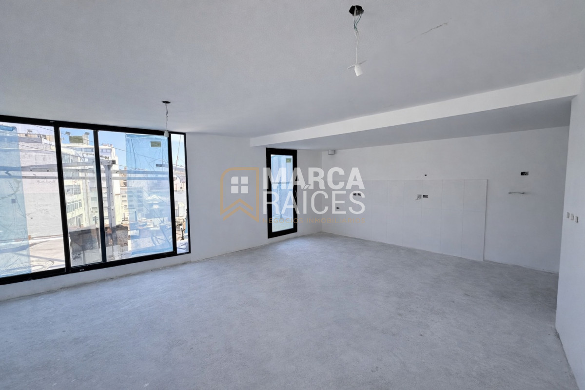 Apartamento ID.1779 - Venta Apartamento Penthouse 2 Dormitorios con parrillero a estrenar Centro Montevideo