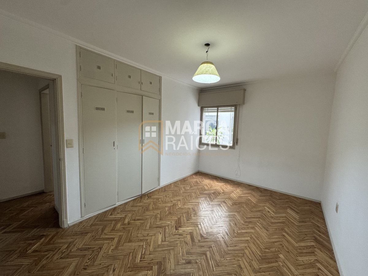 Apartamento ID.1529 - Alquiler Hermoso Apartamento de 3 Dormitorios 2 Baños en Punta Carretas Montevideo