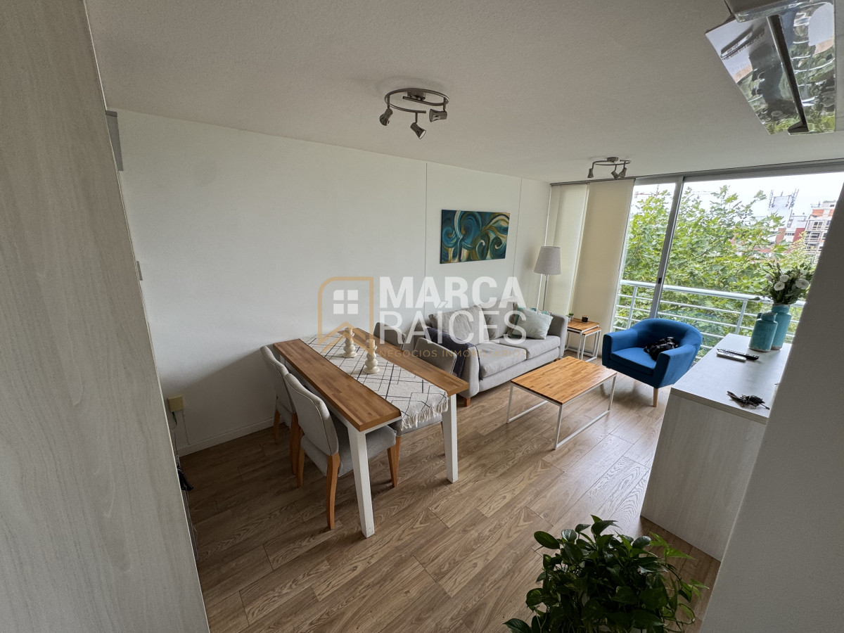 Apartamento ID.1299 - Venta Apartamento 3 Dormitorios garage Cordon Montevideo