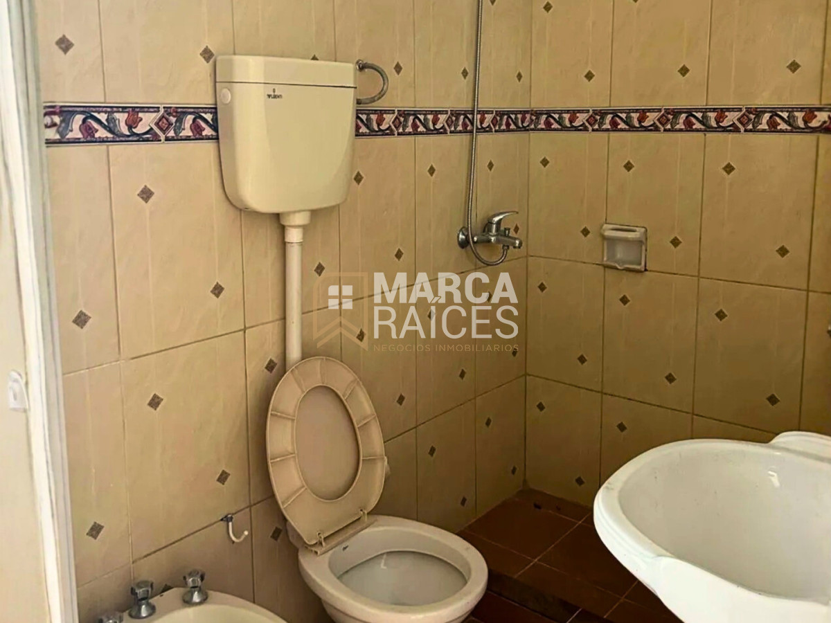 Apartamento ID.1879 - Alquiler Apartamento 2 Dormitorios Opcion Garage La Comercial Montevideo