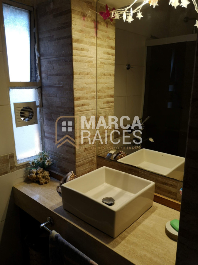 Apartamento ID.1694 - Alquiler Apartamento 4 Dormitorios 2 Baños - Aguada (Próximo al Palacio Legislativo y Aguada Park) Montevideo