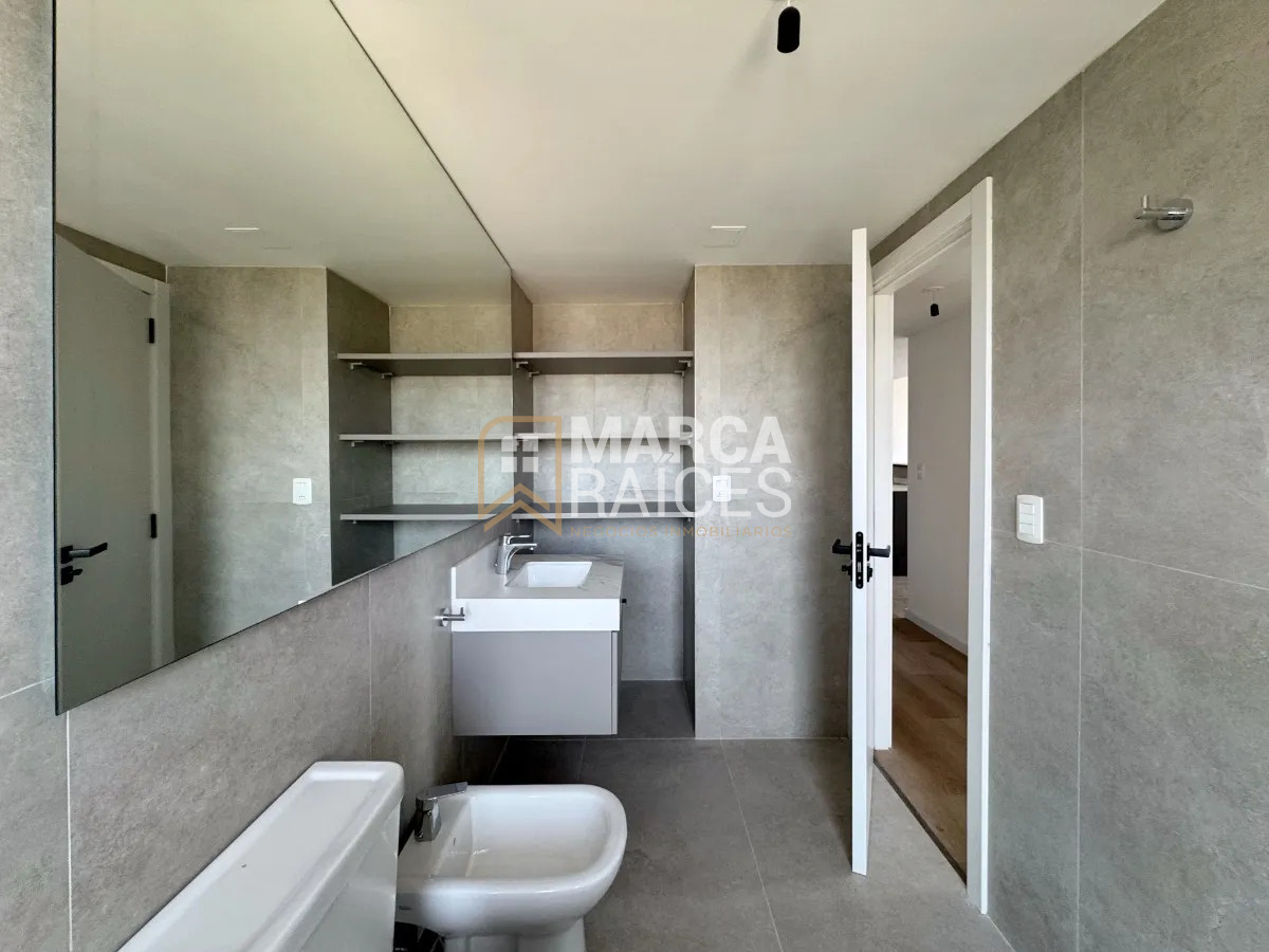 Apartamento ID.1458 - Alquiler apartamento de 2 Dormitorios 2 baños en Carrasco Este, Montevideo.