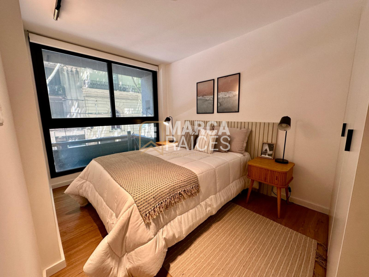 Apartamento ID.1979 - Alquiler Apartamento 2 Dormitorios con Garage Centro Montevideo
