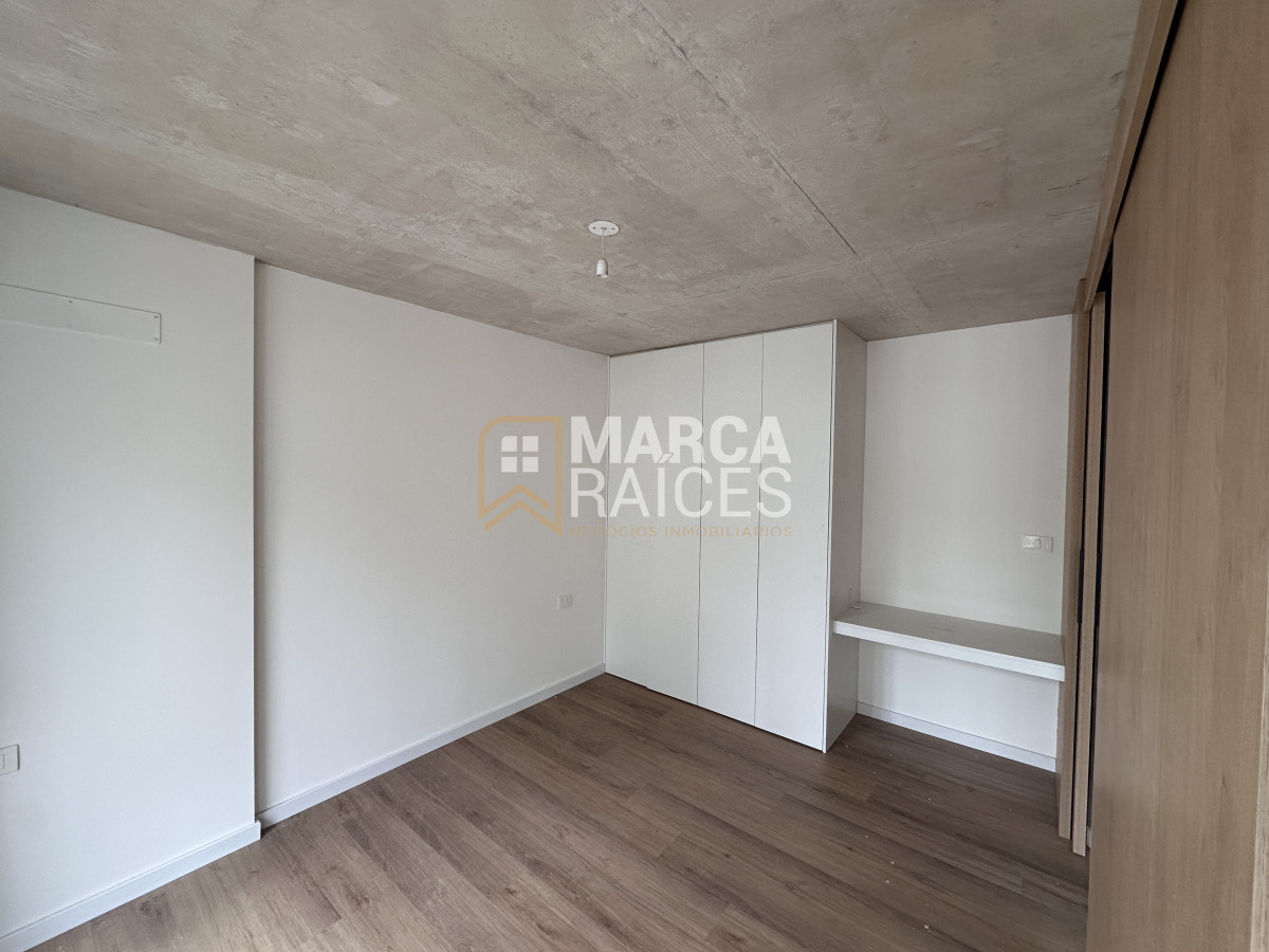 Apartamento ID.1011 - Venta Apartamento 1 Dormitorio a estrenar con cochera Barrio Sur Montevideo