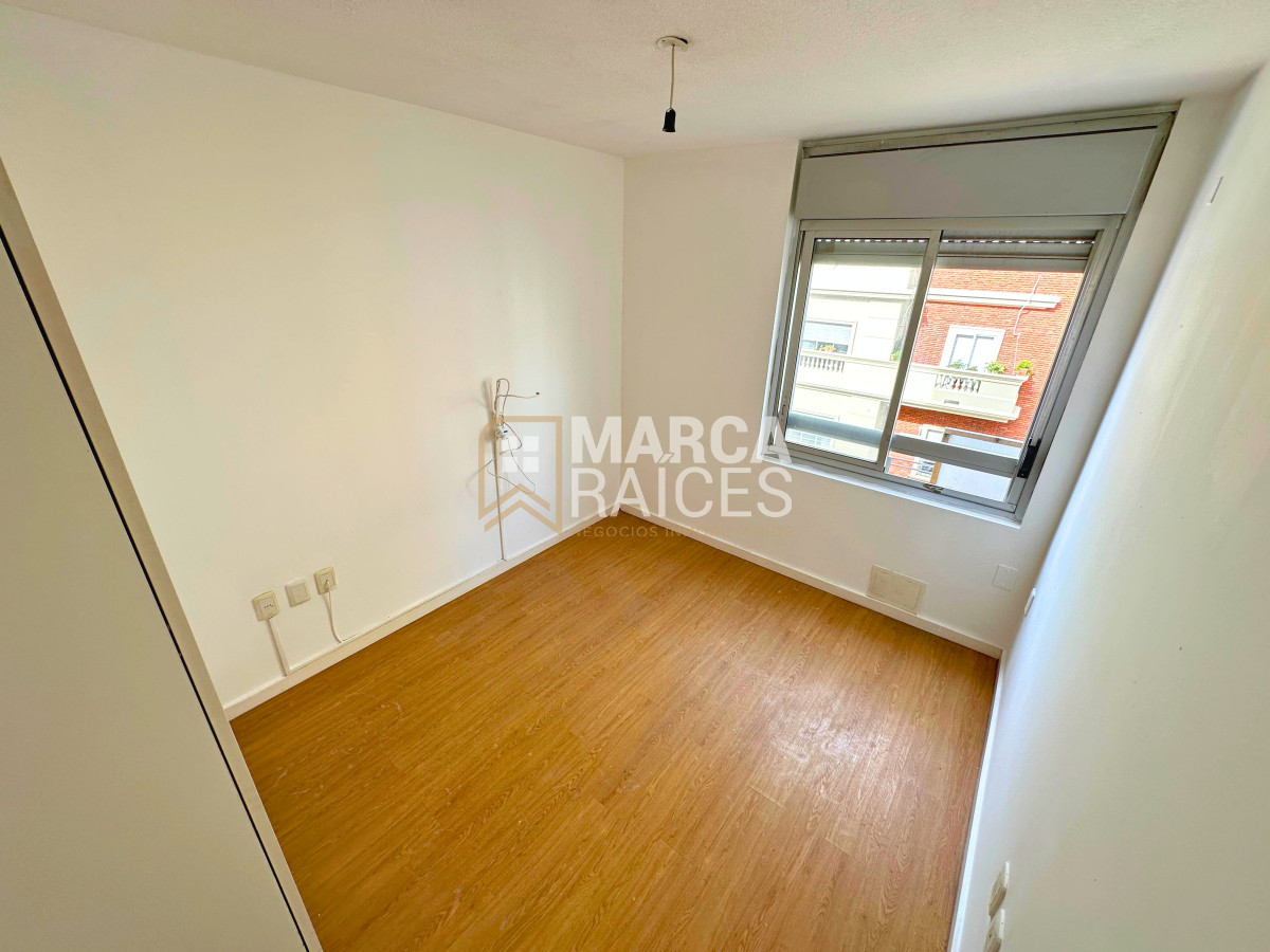 Apartamento ID.1356 - Venta Apartamento 2 Dormitorios Garage Tres Cruces Montevideo