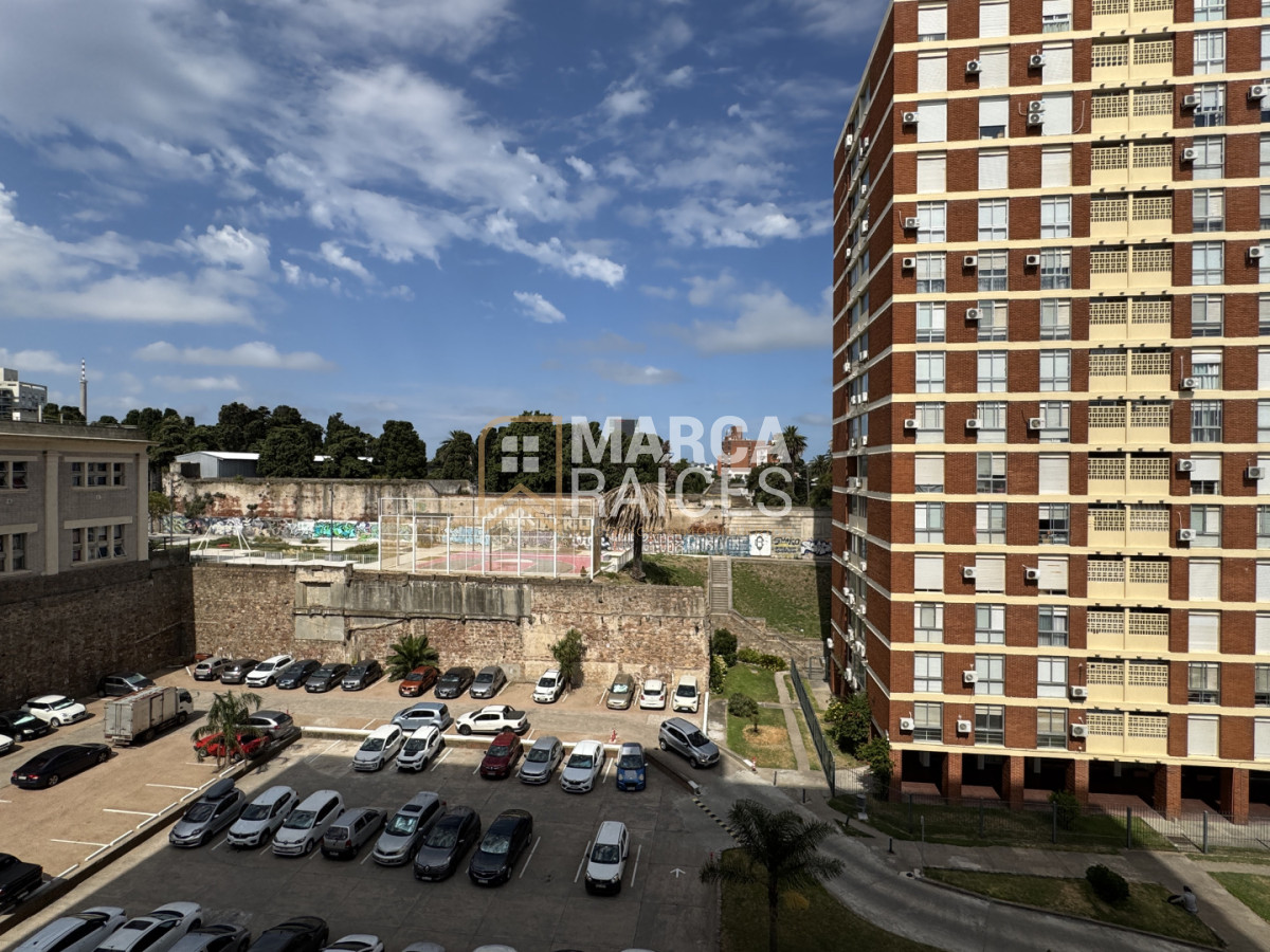 Apartamento ID.1829 - Venta Apartamento 1 Dormitorio con cochera no fija Palermo Montevideo