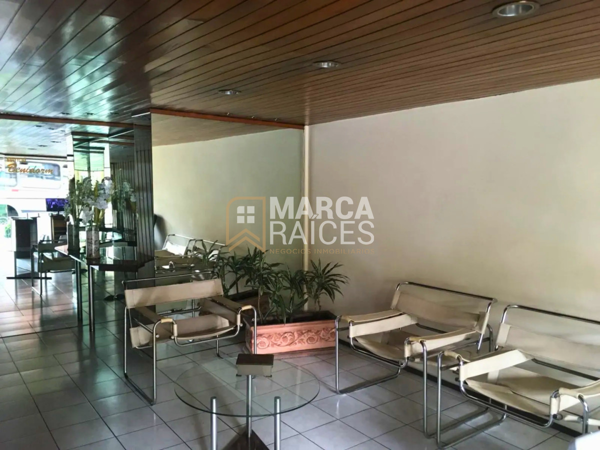 Apartamento ID.1881 - Alquiler Apartamento 2 Dormitorios 2 Baños Garage Pocitos Montevideo