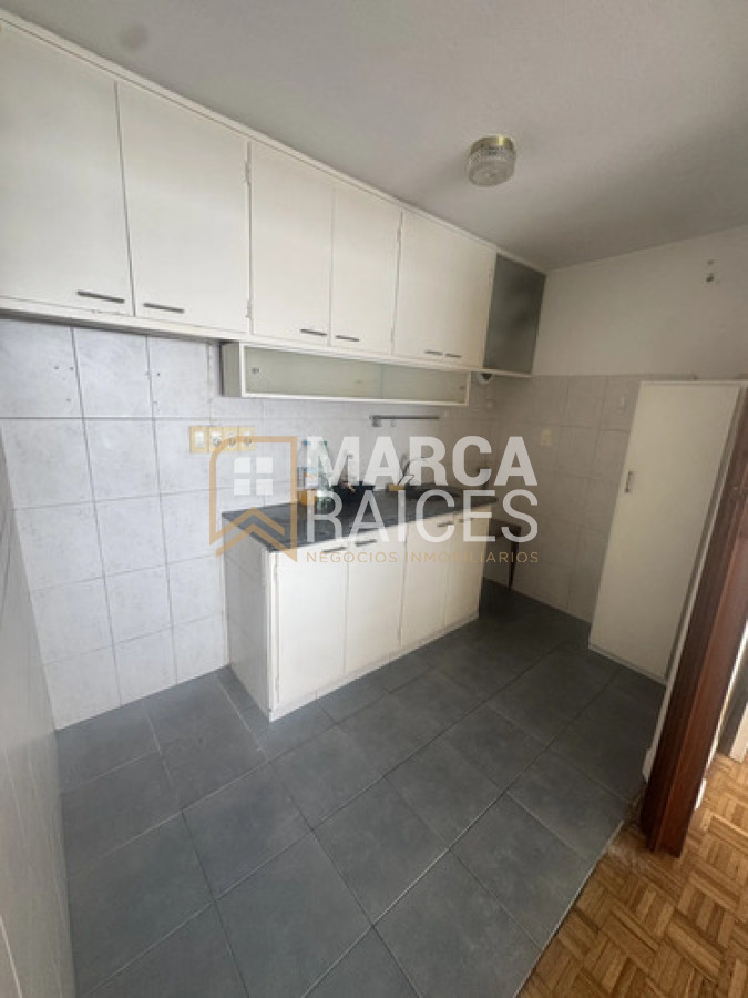 Apartamento ID.1900 - Alquiler Apartamento 1 Dormitorio, con vista al Mar. Pocitos, Montevideo