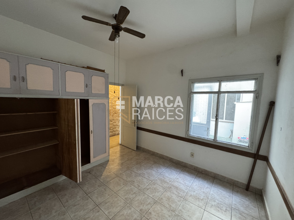 Apartamento ID.559 - Venta Casa 2 Dormitorios con patio Palermo Montevideo 