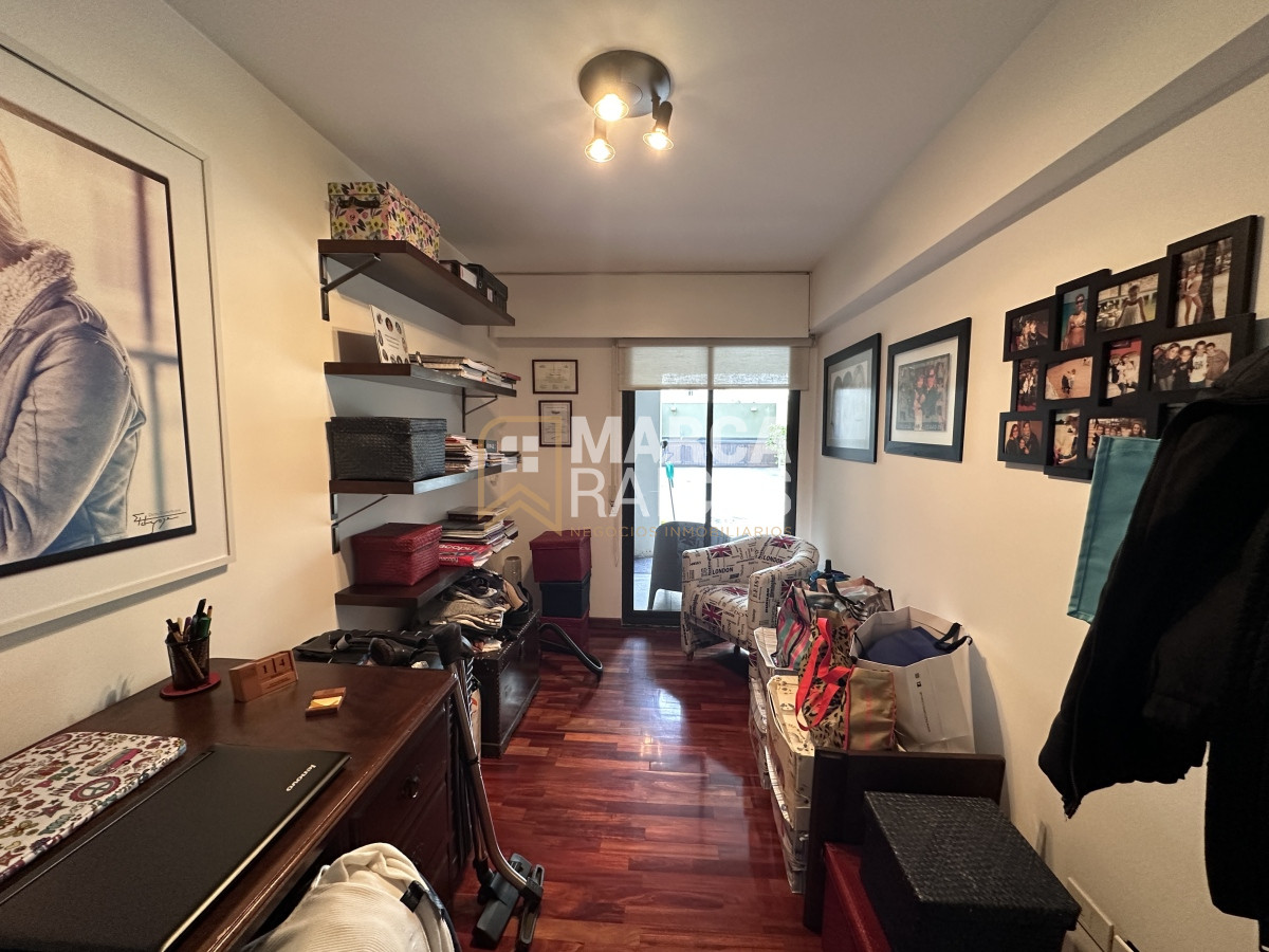 Apartamento ID.1043 - Venta Hermoso Apartamento 3 Dormitorios 3 Baños Balcon Patio Parrillero Pocitos Montevideo