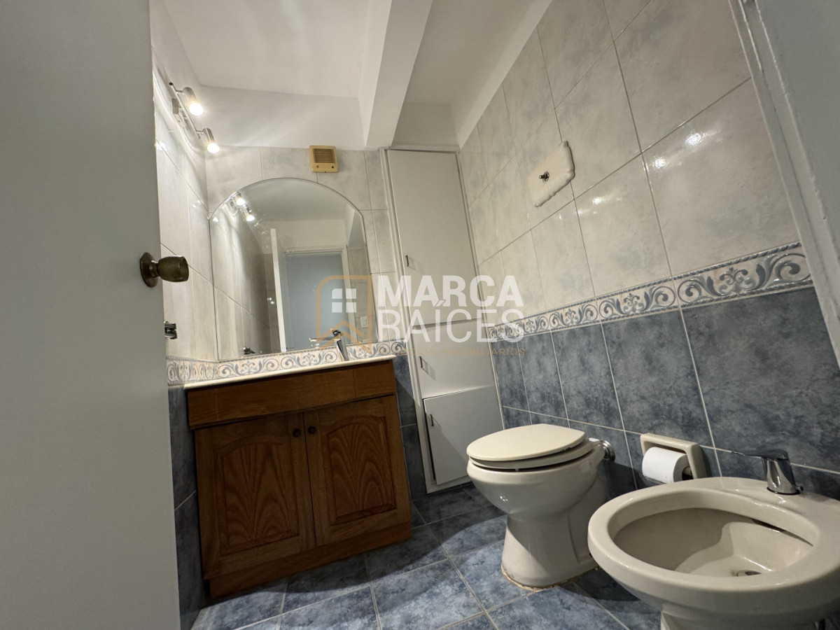 Apartamento ID.1734 - Venta Apartamento 4 dormitorios 3 baños Garage Pocitos Montevideo