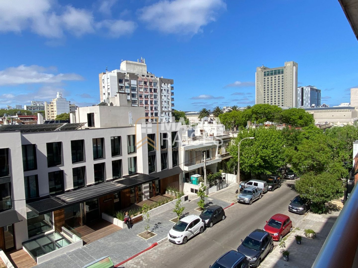 Apartamento ID.1570 -  Apartamento en Alquiler de 1 dormitorio en Punta Carretas, Montevideo