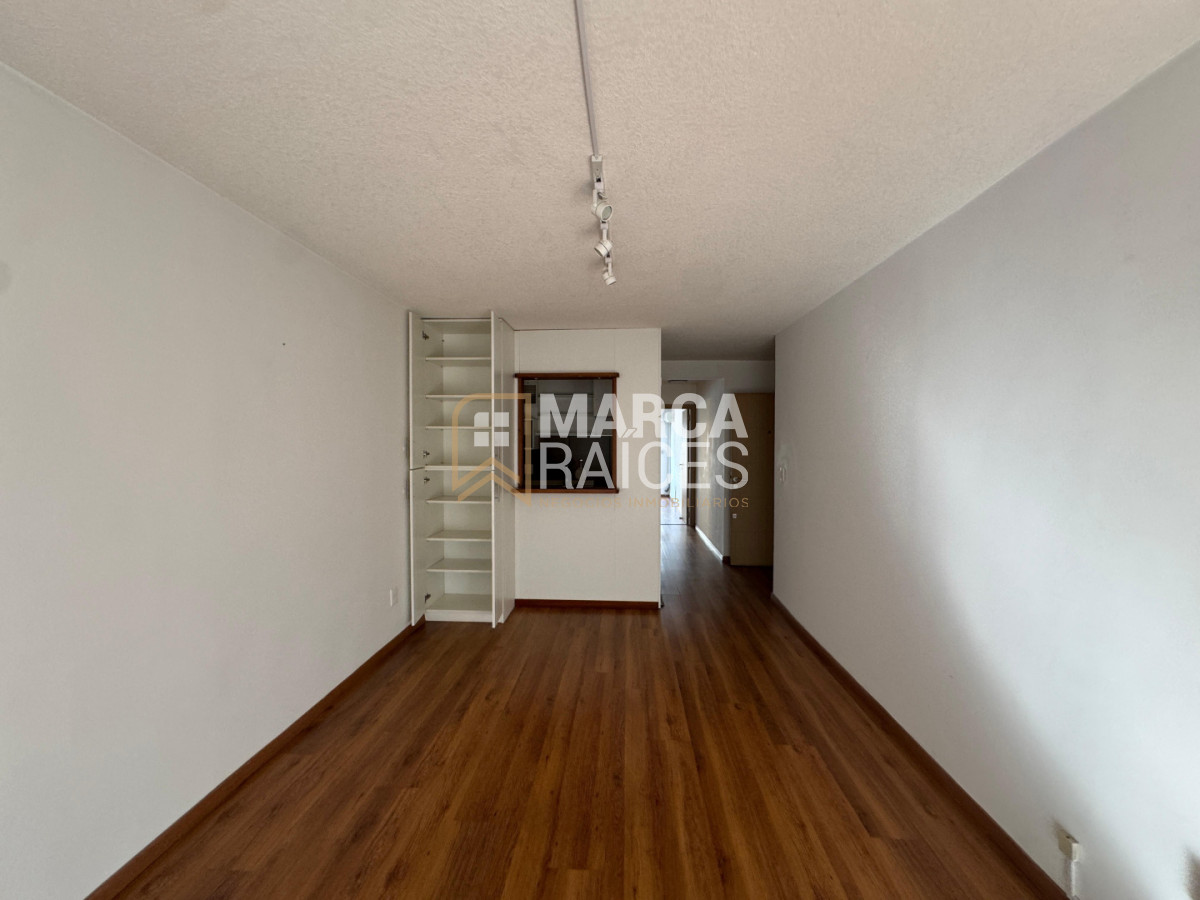 Apartamento ID.1875 - Alquiler Apartamento 1 Dormitorio. Cordón Sur, Montevideo