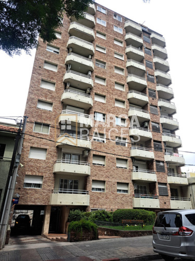 Apartamento ID.1809 - Venta Apartamento 3 dormitorios, 2 baños, con garage. Pocitos, Montevideo