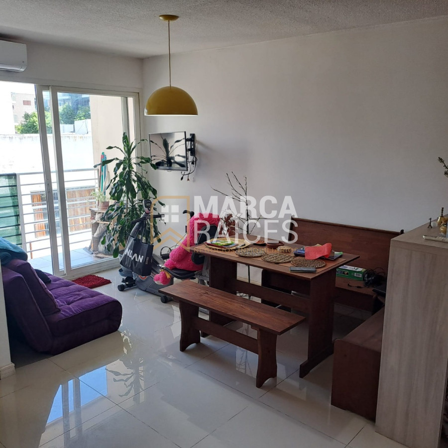 Apartamento ID.1181 - Venta Apartamento 1 Dormitorio Con Renta Balcon Garage Centro Montevideo