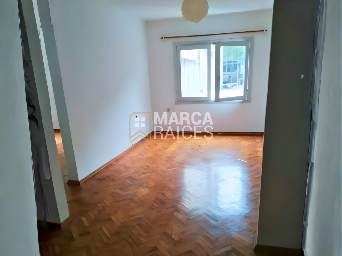 Apartamento ID.1667 - Alquiler Apartamento 2 Dormitorios Centro Montevideo