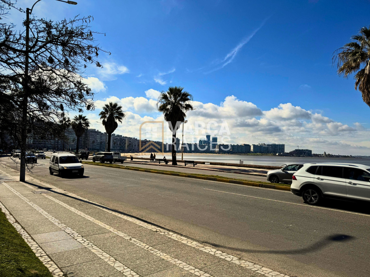 Apartamento ID.1696 - Alquiler Monoambiente Amoblado Interno Sobre Rambla Pocitos