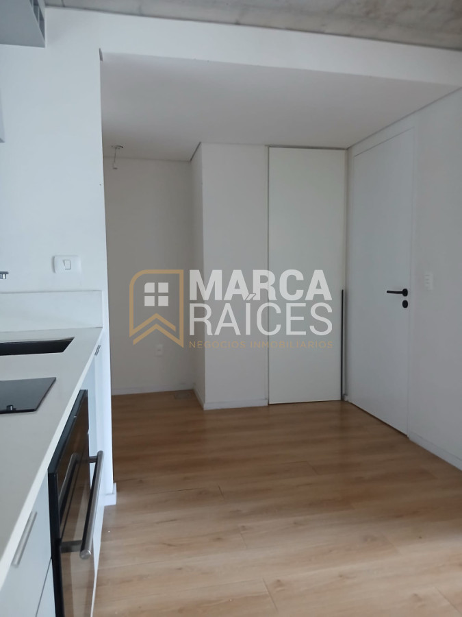 Apartamento ID.1934 - Alquiler Apartamento 1 Dormitorio con patio Centro Sur Montevideo