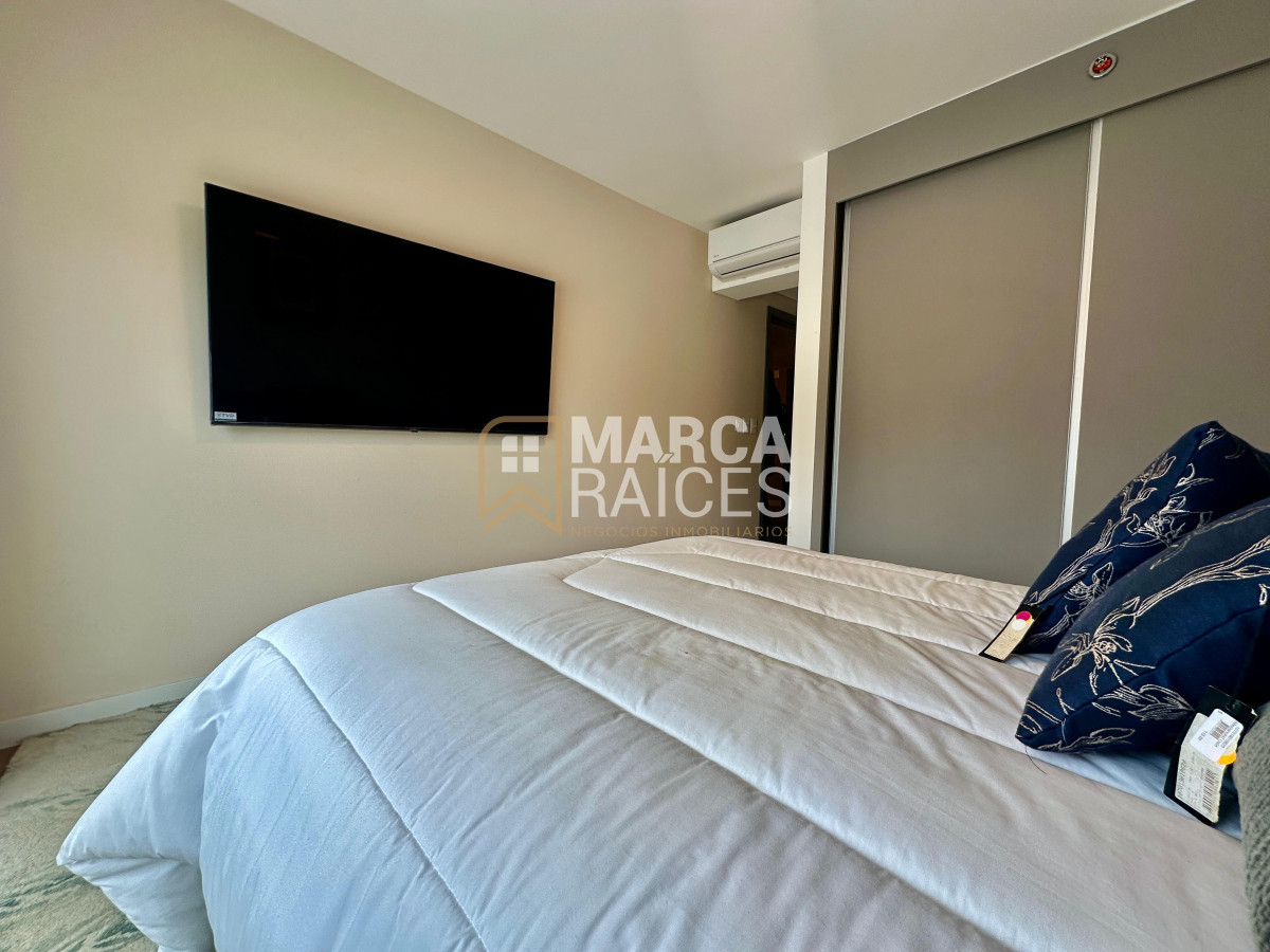 Apartamento ID.1148 - Venta Apartamento Premium Carrasco Este 3 Dormitorios 3 Baños Vista al Lago a Estrenar