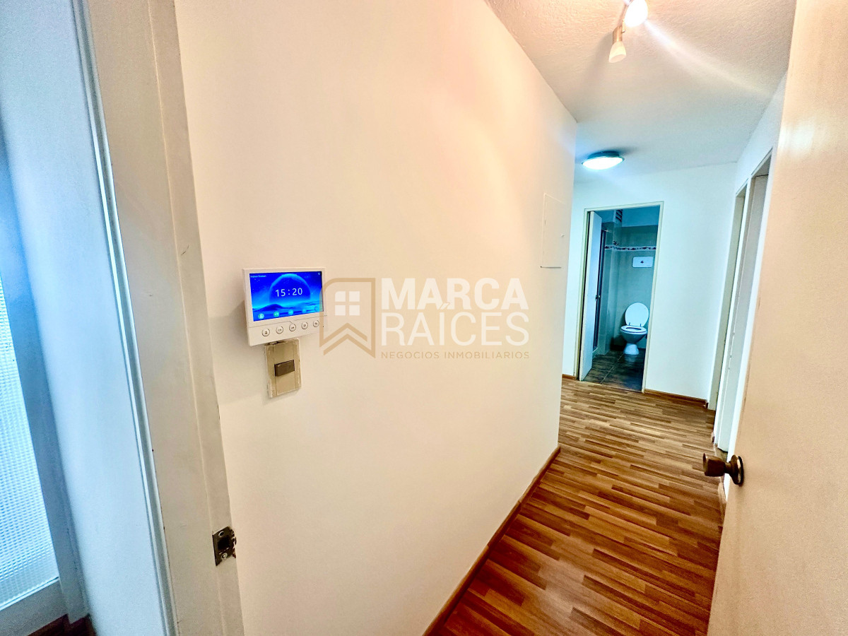 Apartamento ID.1548 - Venta Apartamento con RENTA 3 Dormitorios 2 Baños Pocitos Montevideo