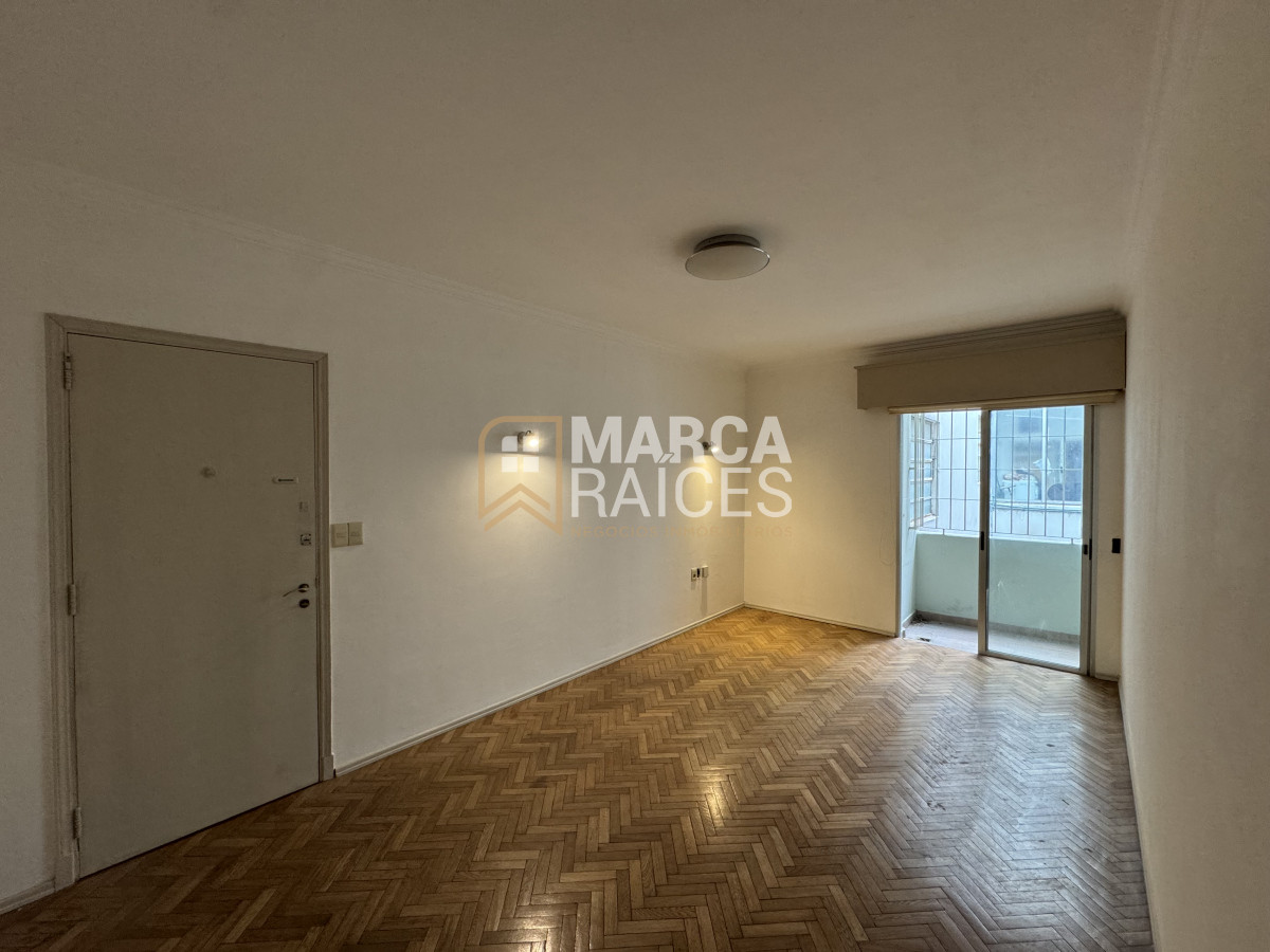 Apartamento ID.1529 - Alquiler Hermoso Apartamento de 3 Dormitorios 2 Baños en Punta Carretas Montevideo