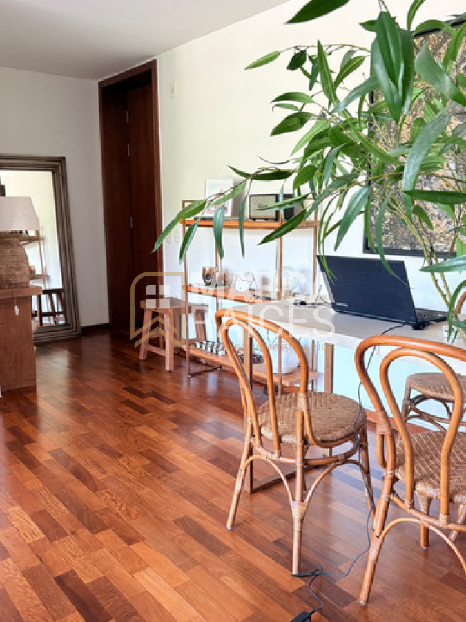 Apartamento ID.1566 - Alquiler apartamento con piscina en Carrasco, Montevideo. 