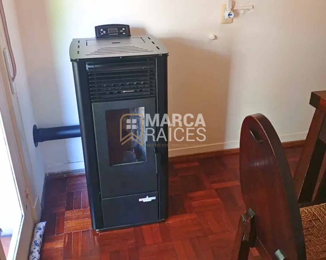 Apartamento ID.1728 - Venta Apartamento 4 Dormitorios 2 Baños Balcon Centro Montevideo