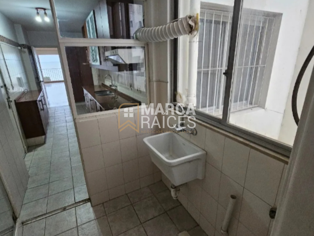 Apartamento ID.1679 - Alquiler Apartamento Premium 3 Dormitorios 3 Baños Garage Piscina Pocitos Montevideo