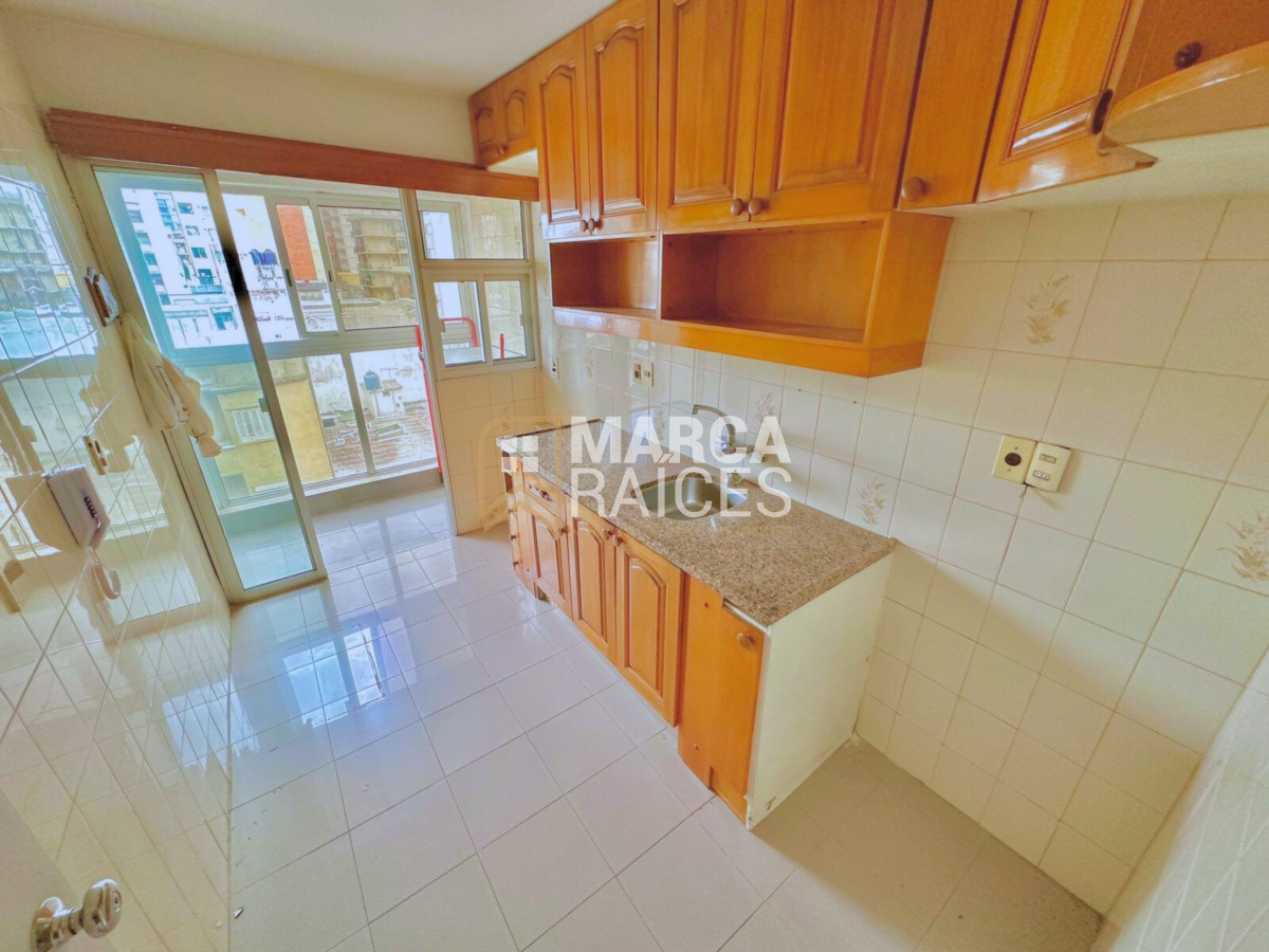 Apartamento ID.828 - Alquiler Apartamento 2 Dormitorios Luminoso Cordon Montevideo