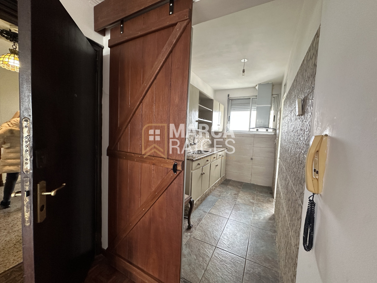 Apartamento ID.1650 - Alquiler Apartamento 2 Dormitoros Garage Pocitos Montevideo