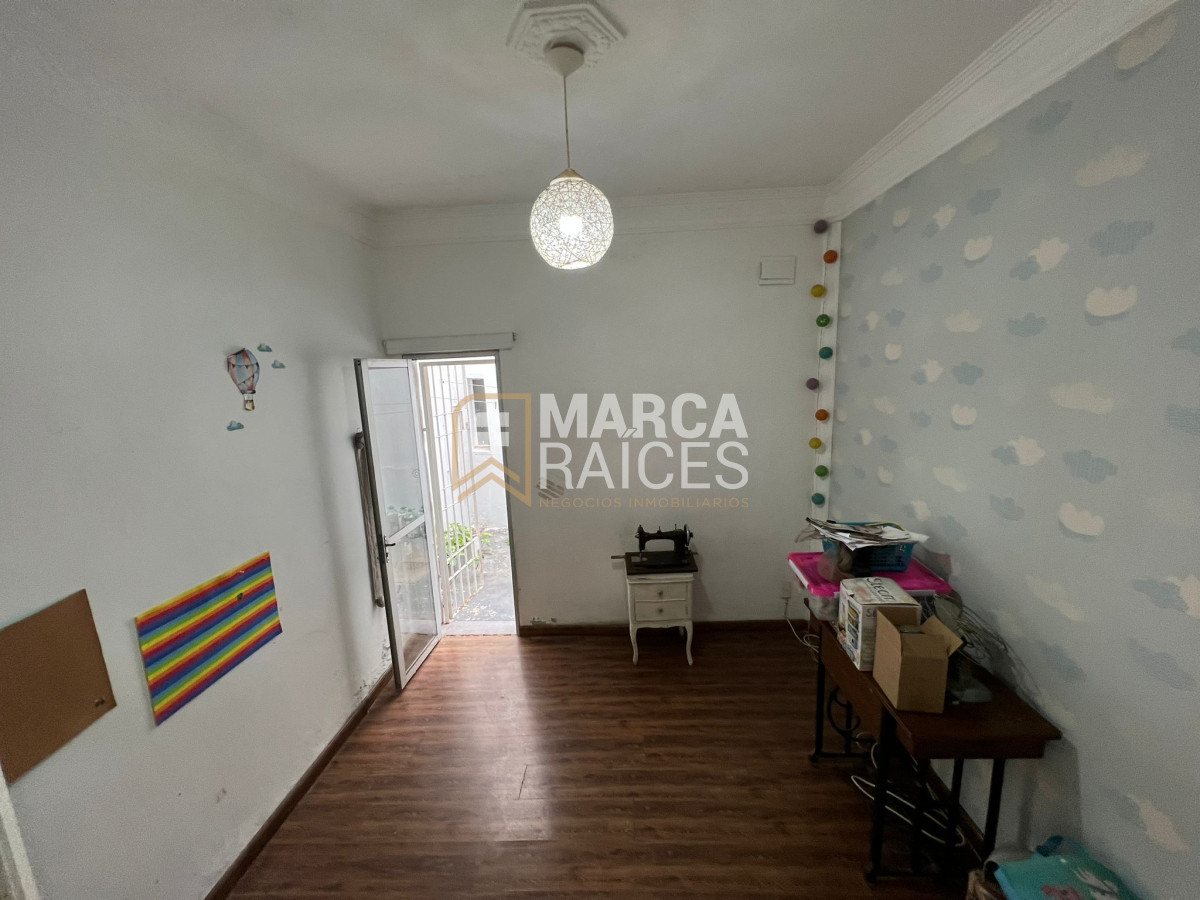 Apartamento ID.307 - Venta Apartamento 2 Dormitorios Patio con renta ideal para inversor Barrio Sur Montevideo