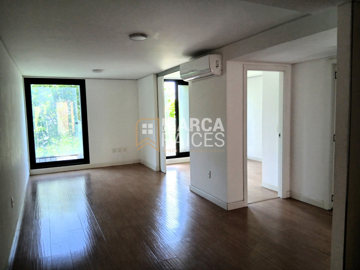 Apartamento ID.1790 - Alquiler Apartamento 2 Dormitorios Centro Montevideo