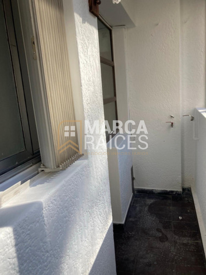 Apartamento ID.1839 - Alquiler Apartamento 2 Dormitorios. Centro, Montevideo