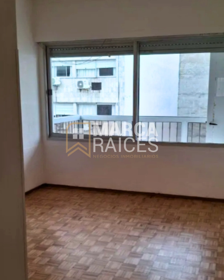 Apartamento ID.1678 - Alquiler Apartamento 2 Dormitorios 2 Baños Centro Montevideo